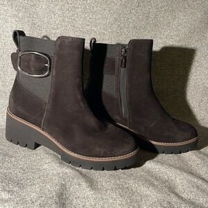 Blondo Dahlia Waterproof Leather. NWT